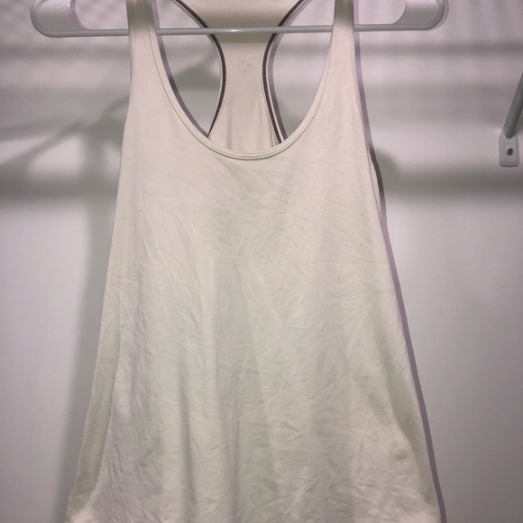 White Lulu Tanktop - Picture 2 of 3